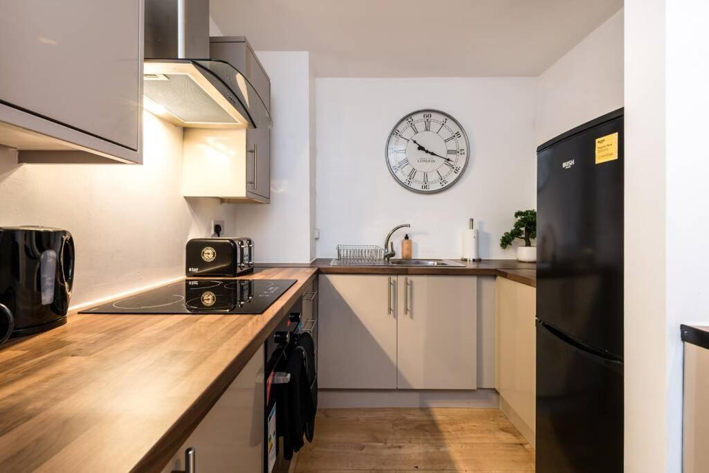 Liverpool City Centre - Fabulous 3 En-Suite Bedrooms - Sleeps 10 People Ngoại thất bức ảnh
